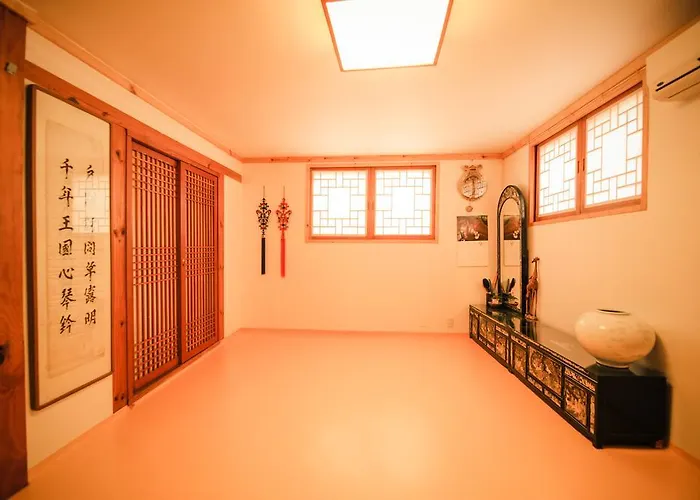 Bukchonmaru Hanok 首爾